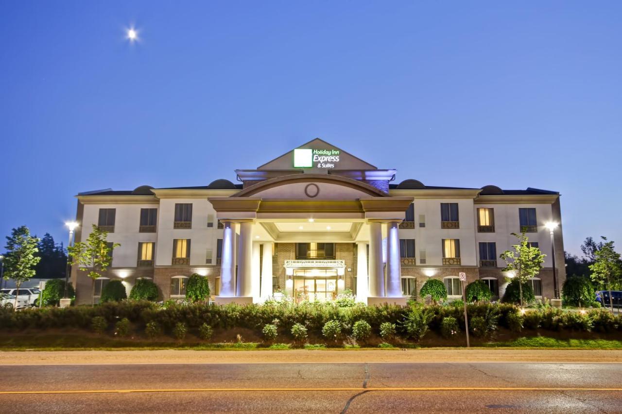 Holiday Inn Express And Suites Guelph, An Ihg Hotel Экстерьер фото